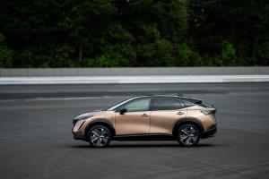 Nissan Ariya e-4orce 2020 года  (JP)